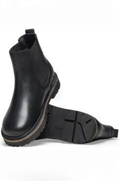 Highwood Slip on Oiled Black
