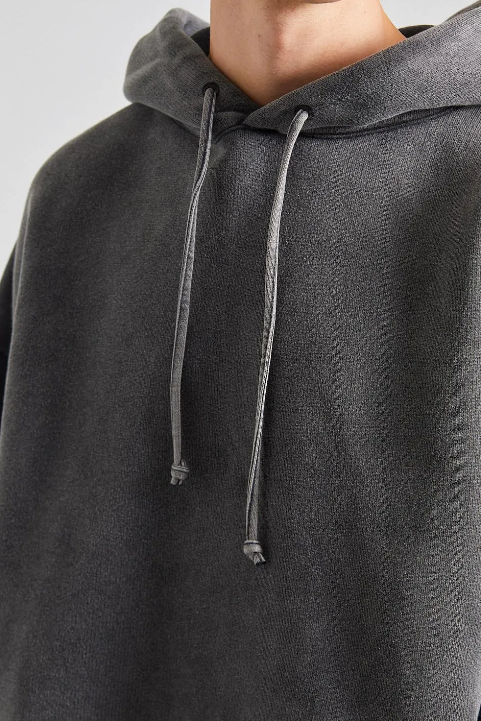 Hooded Sweater Logo Patch Faded Black FN-UX-SWEA000019