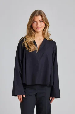 Javeria Blouse Black