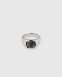 Kay Ring Larvikite