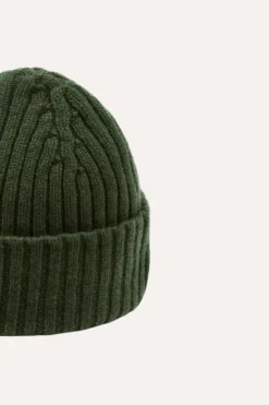 Lambswool Ribbed Knit Beanie Green
