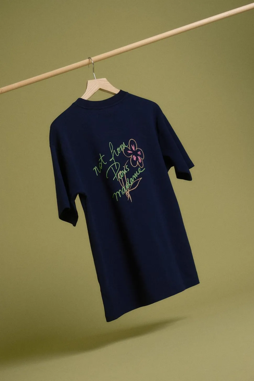 Le T-Shirt Slogan Esquisse Navy