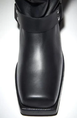 Leather Buckle Boots Black FN-WN-SHOE000789