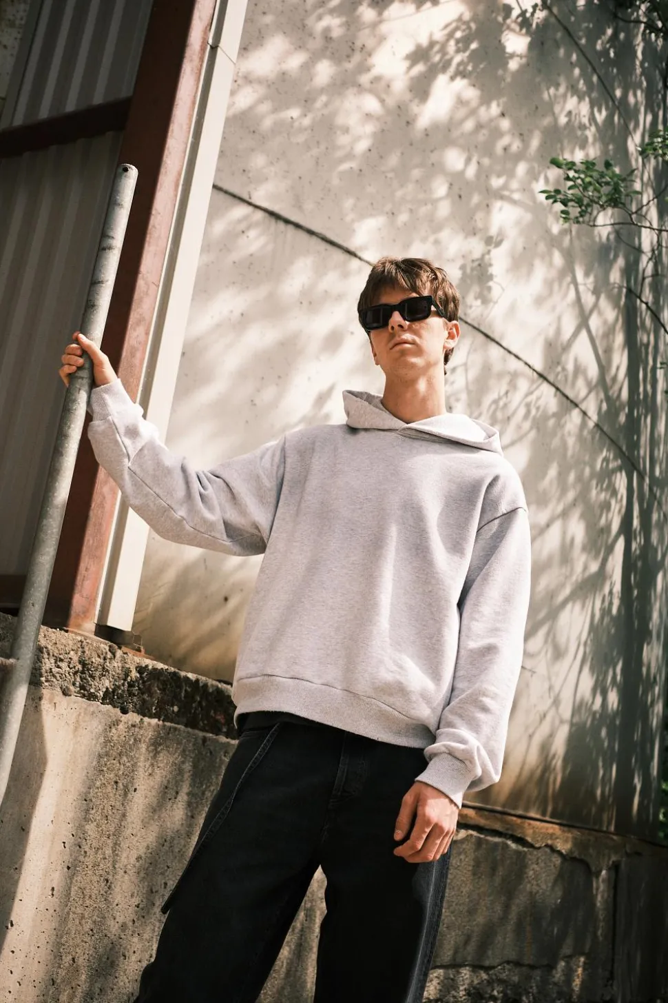 Logo Hooded Sweater Pale Grey Melange FN-UX-SWEA000023