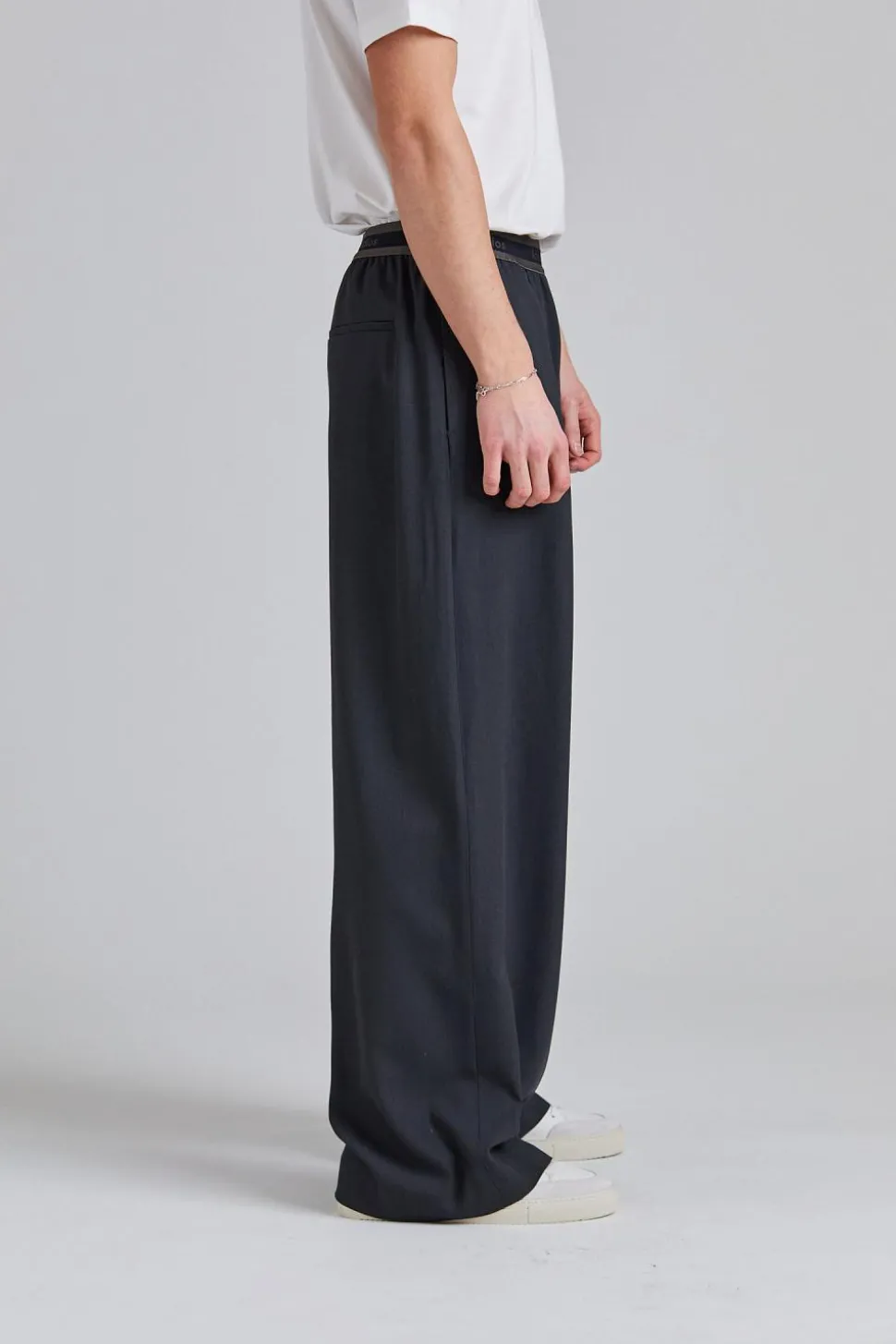 Logo Tape Trousers Charcoal Grey FN-MN-TROU001028