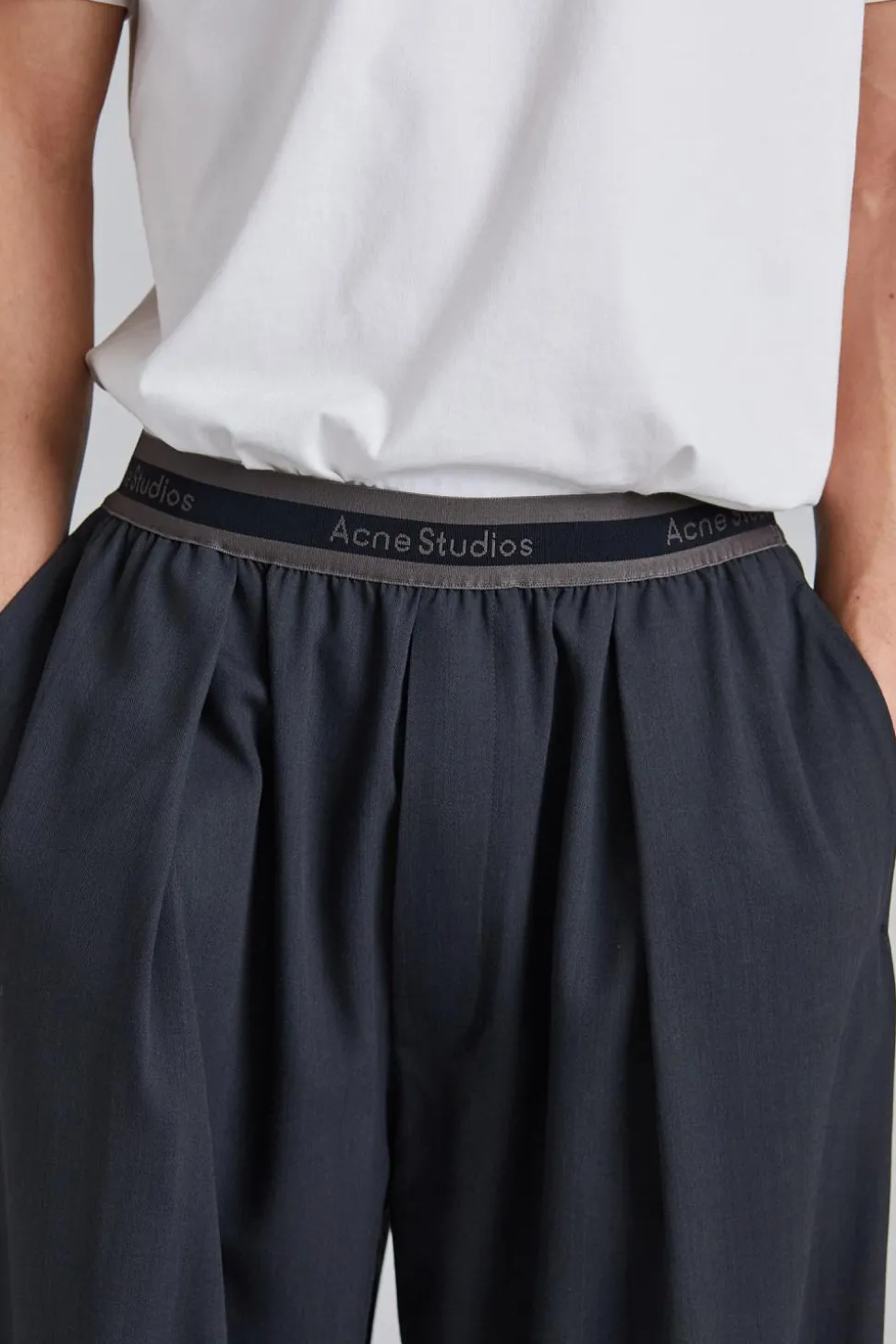 Logo Tape Trousers Charcoal Grey FN-MN-TROU001028