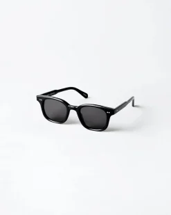 02.2M Black