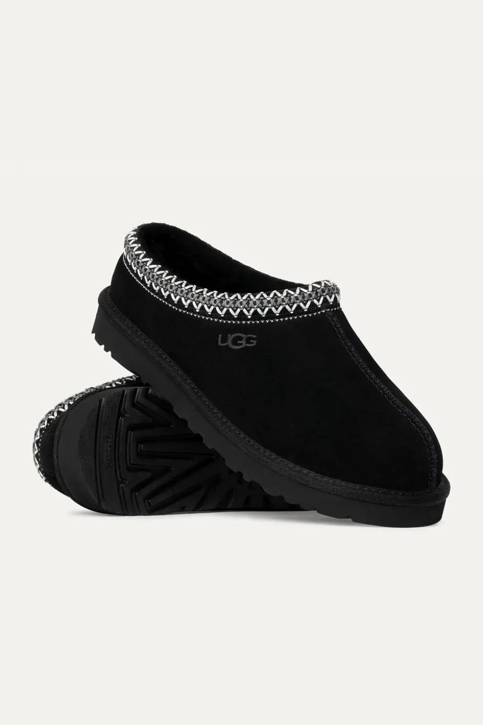M Tasman Black