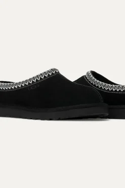 M Tasman Black