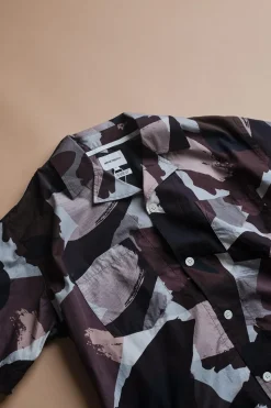 Mads Relaxed Camo Shirt SS Espresso