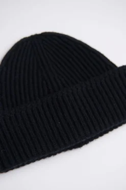Merino Cash Beanie Black