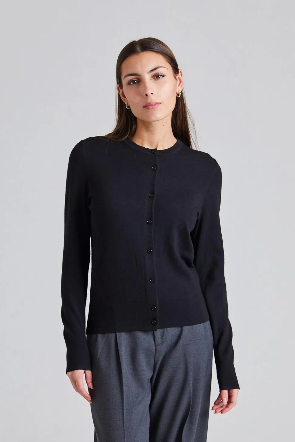 Merino Short Cardigan Black