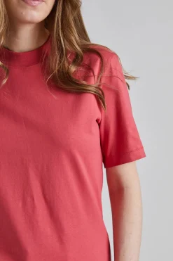 Mock Neck Tee Light Raspberry