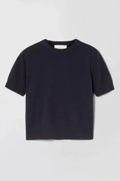 Montauk Tee Navy