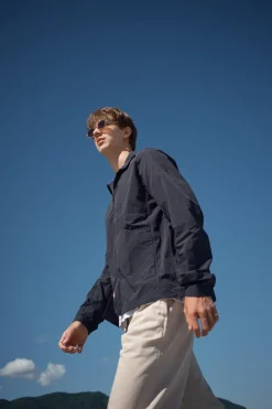 Motion Navy Blue