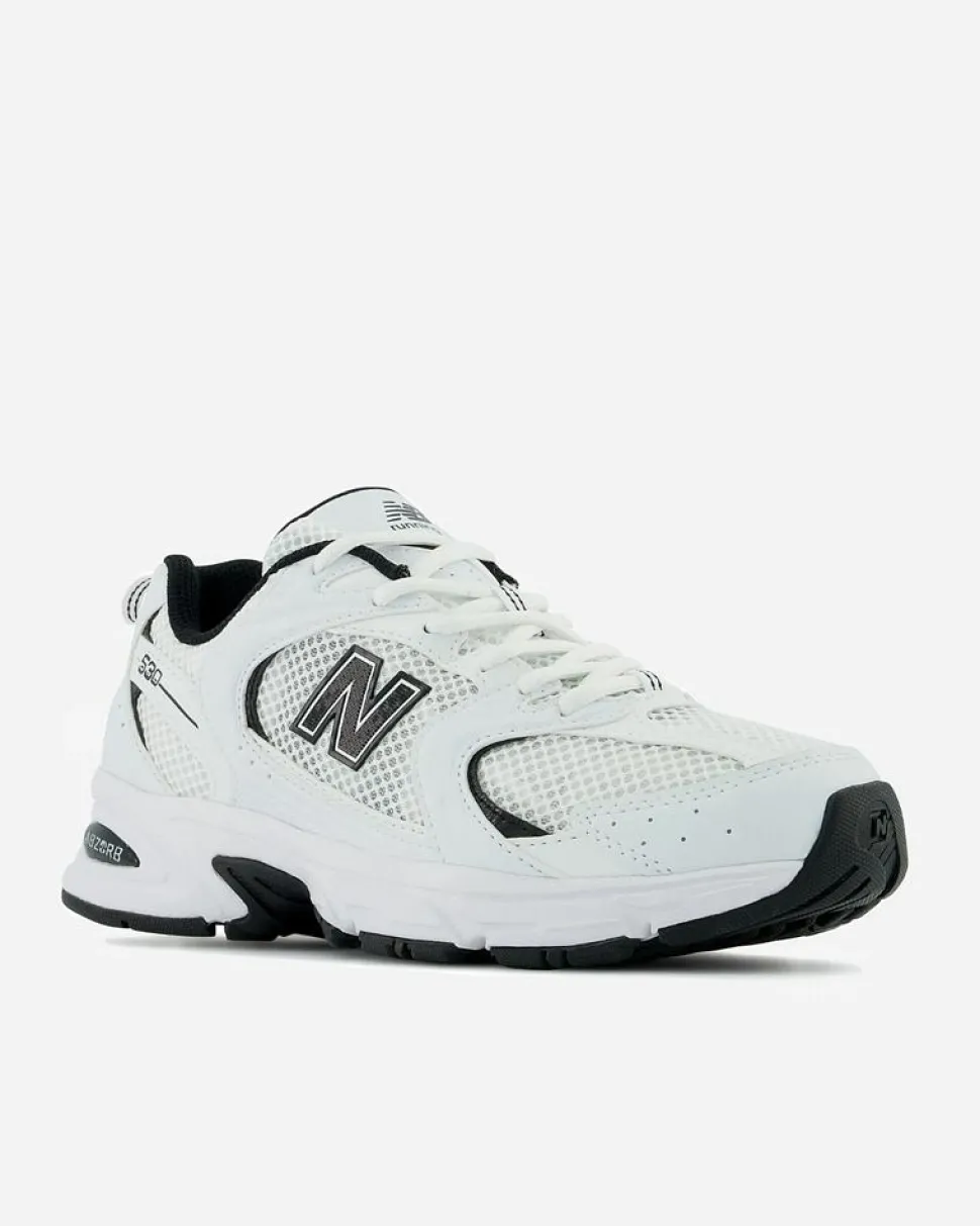 MR530EWB White/Black