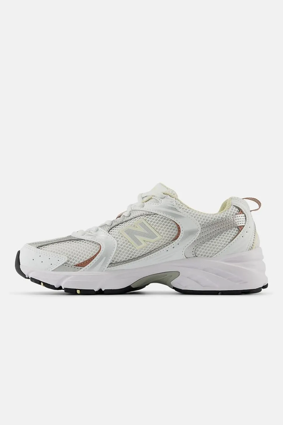 MR530SGA White/Calcium