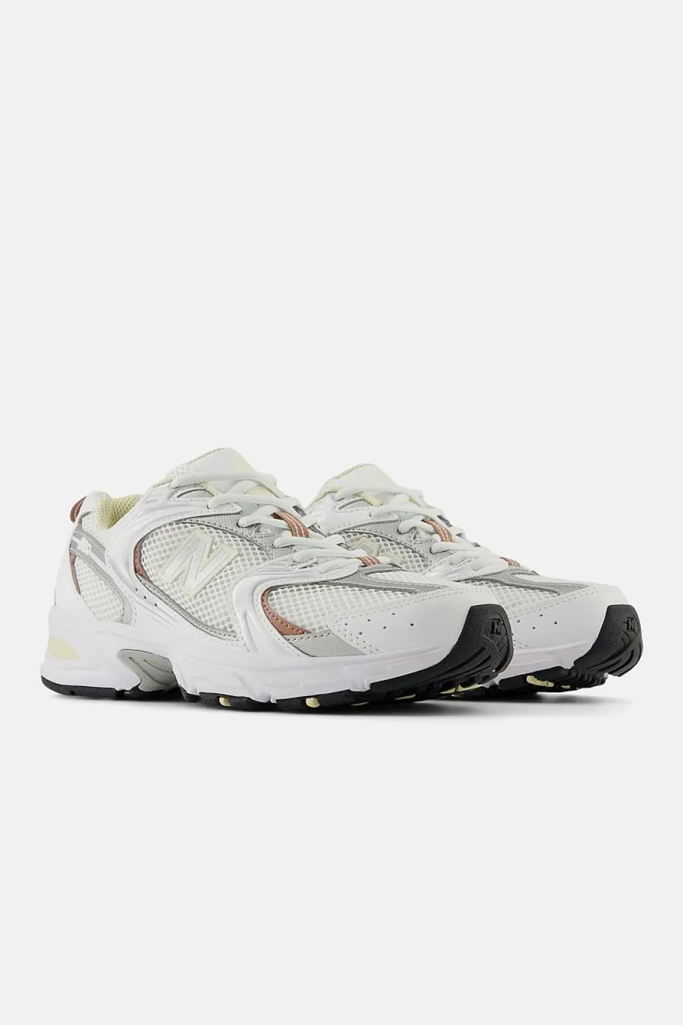 MR530SGA White/Calcium