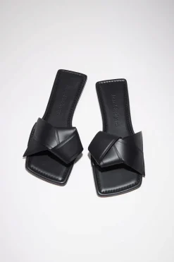 Musubi Leather Sandal Black FN-WN-SHOE000702