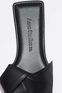 Musubi Leather Sandal Black FN-WN-SHOE000702