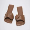 Musubi Leather Sandal Camel Brown FN-WN-SHOE000702