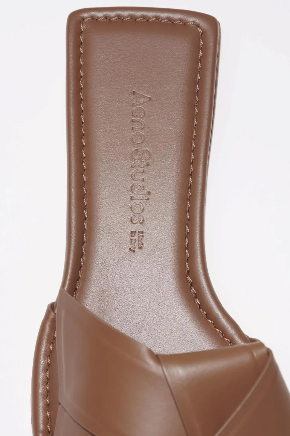 Musubi Leather Sandal Camel Brown FN-WN-SHOE000702
