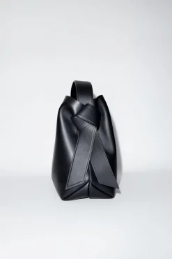 Musubi Midi Shoulder Bag Black