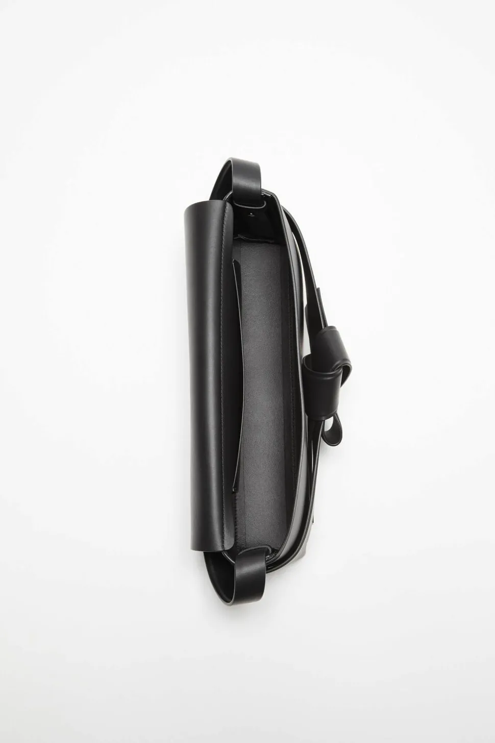 Musubi Shoulder Bag Black FN-WN-BAGS000406