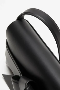 Musubi Shoulder Bag Black FN-WN-BAGS000406