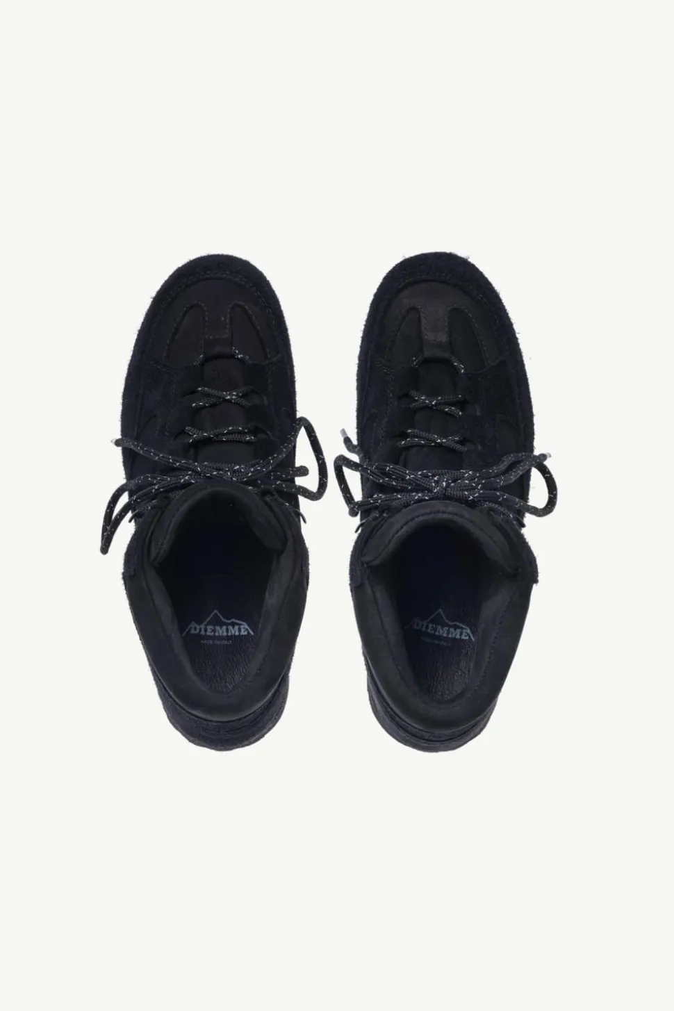 Nove Black