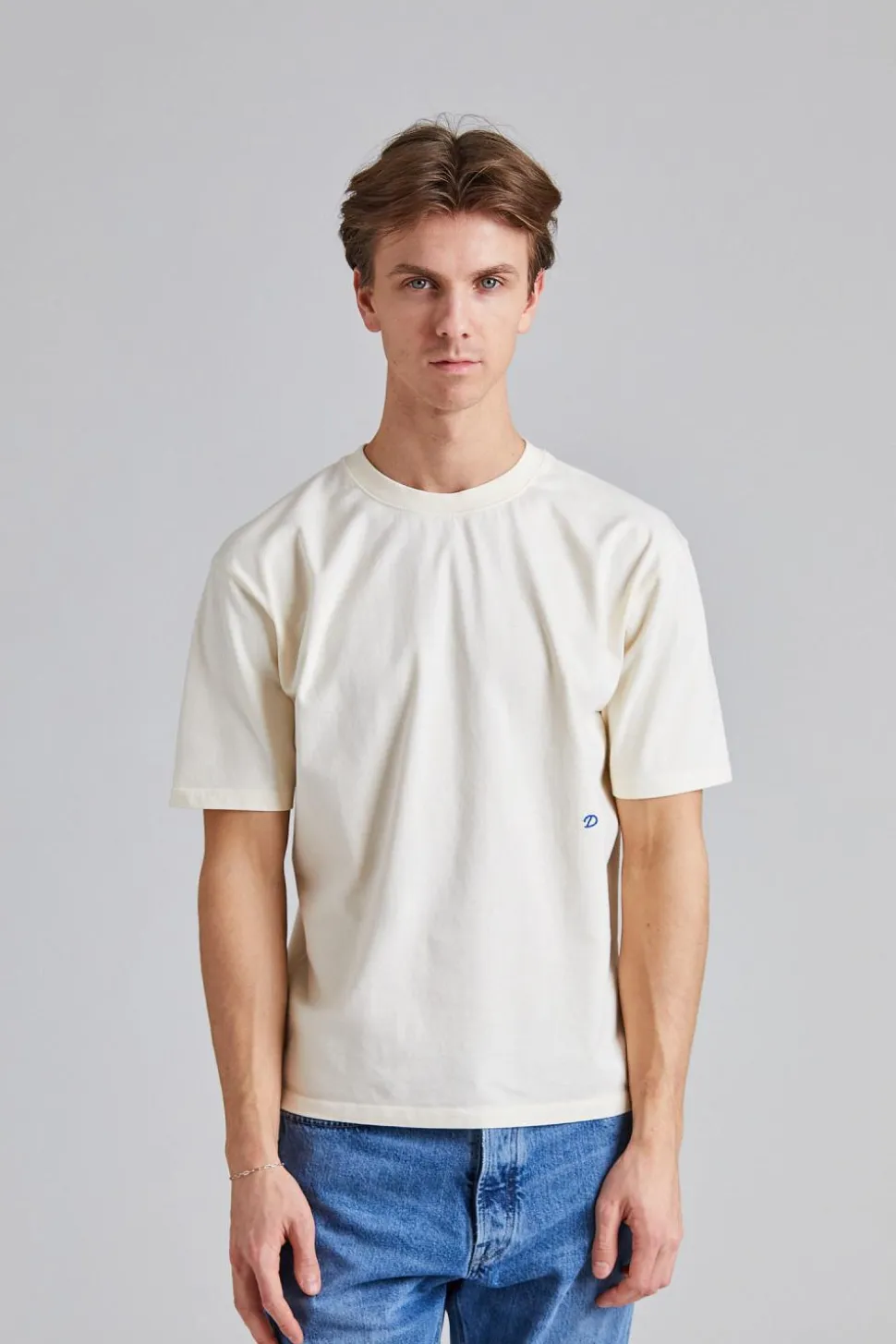 Peacock Graphic Print SS Hiking Tee Antique White