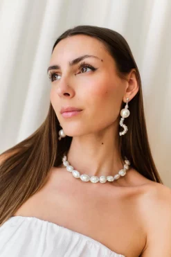 Pearl Drop Choker