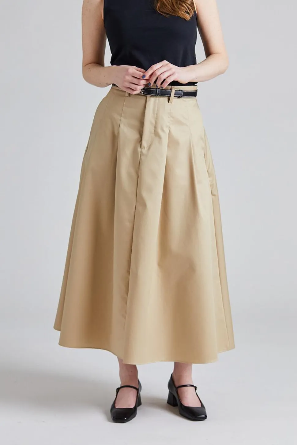Pleated Midi Skirt Beige