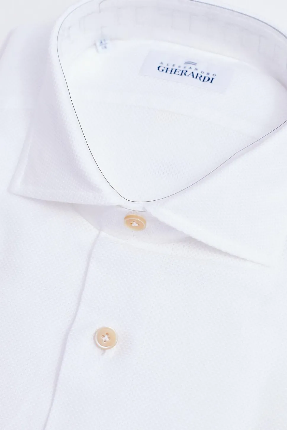 Regular Slim White Structure