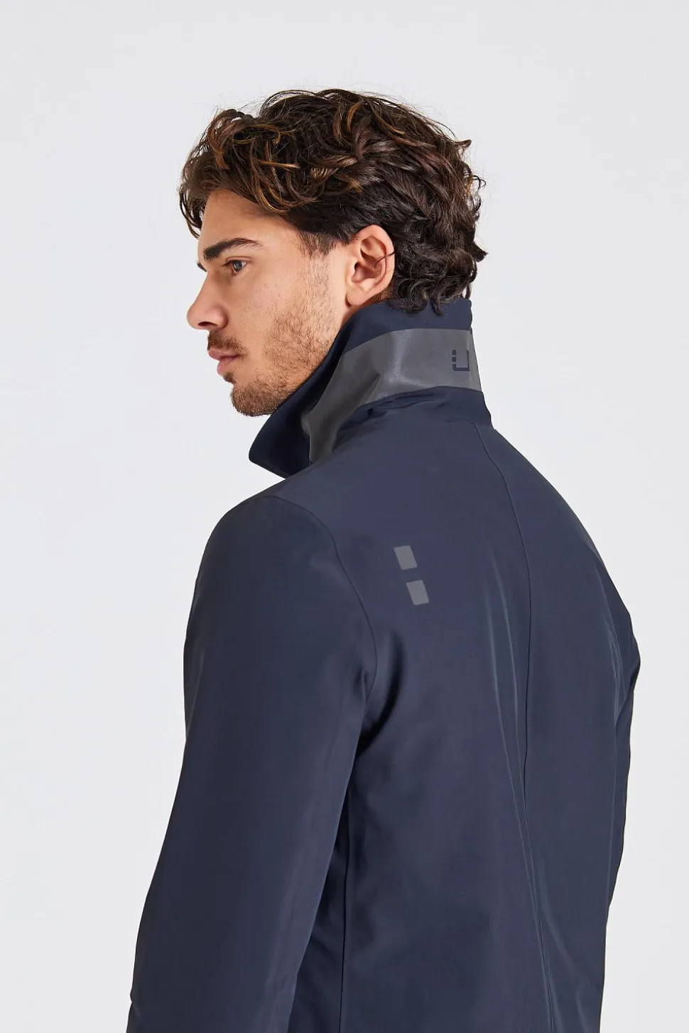 Regulator Coat Black