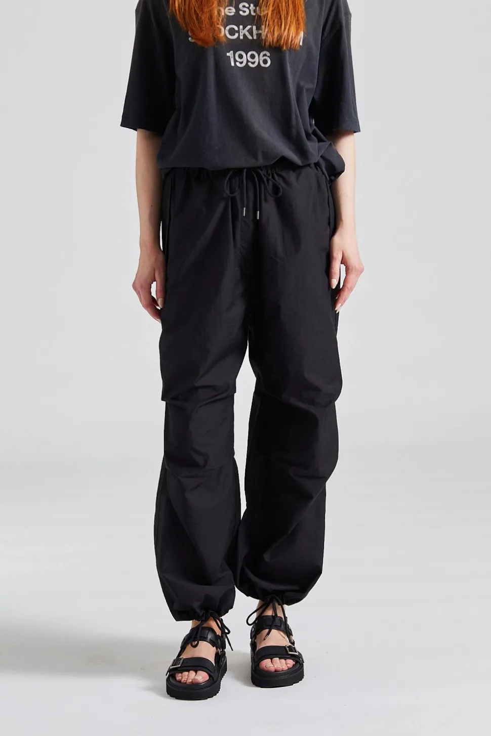 Relaxed Fit Trousers Black FN-WN-TROU001209