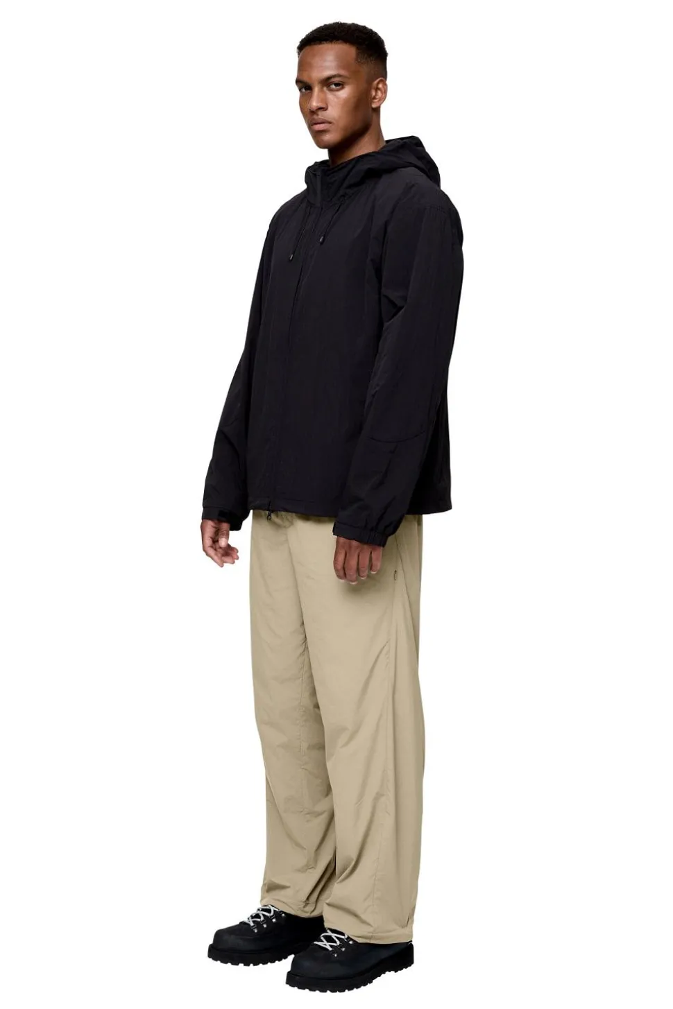 Remane Lightweight Hood Jacket Black