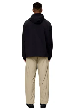 Remane Lightweight Hood Jacket Black