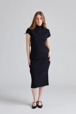 Rib Cap Sleeve Top Black