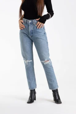 Riley Crop in Escalate