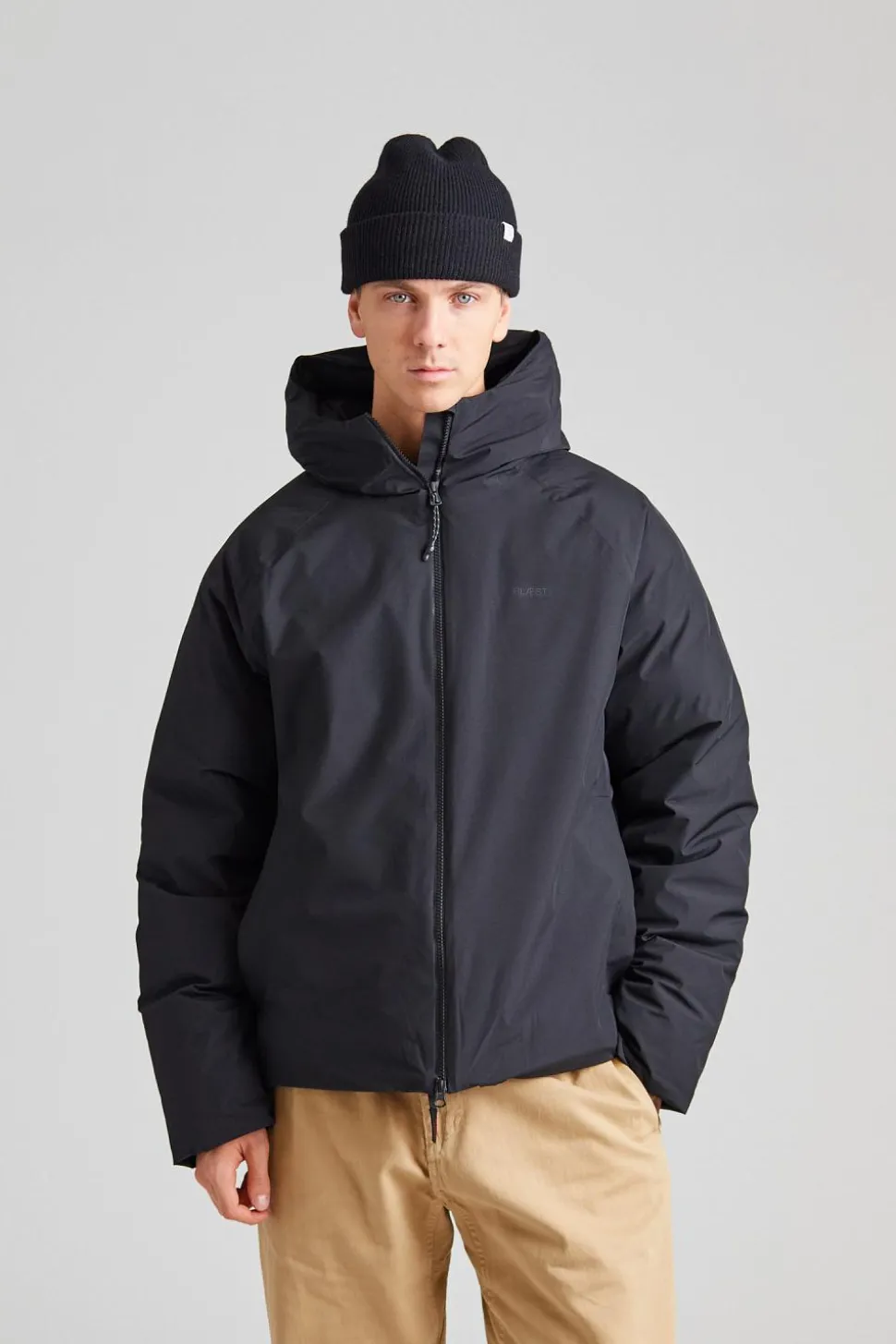 Runde Down Jacket Black