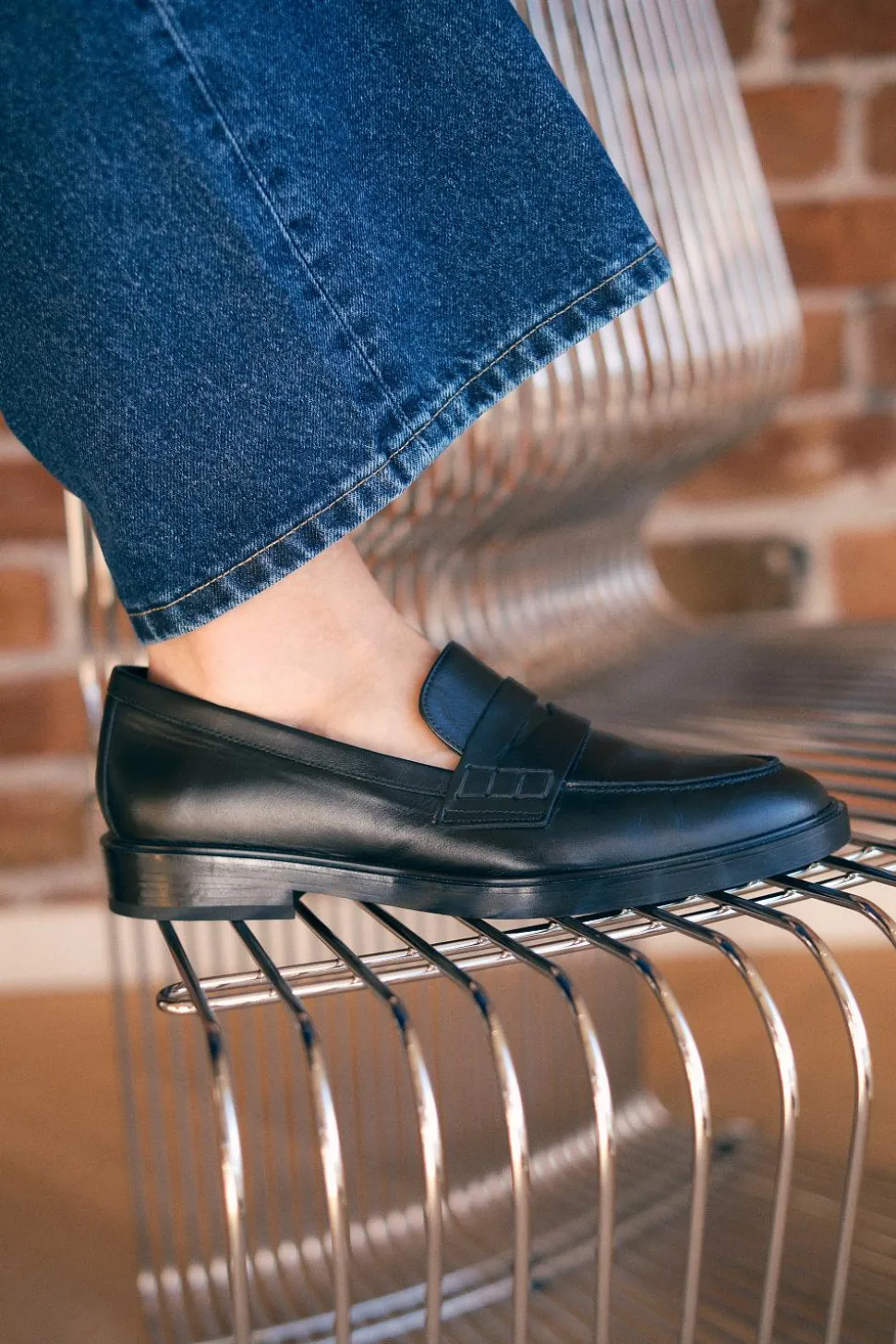 Sara Leather Black