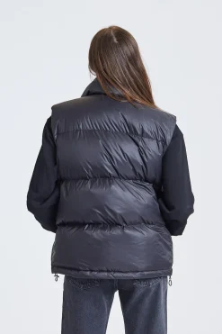Scott Vest Black (unisex)