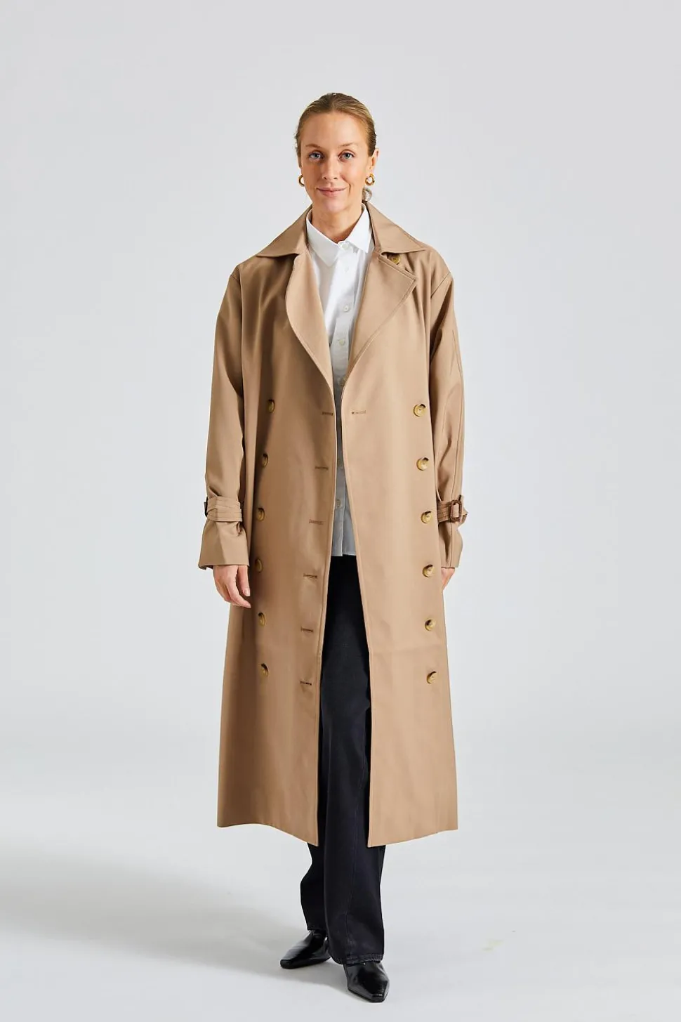 Signature Trench Khaki