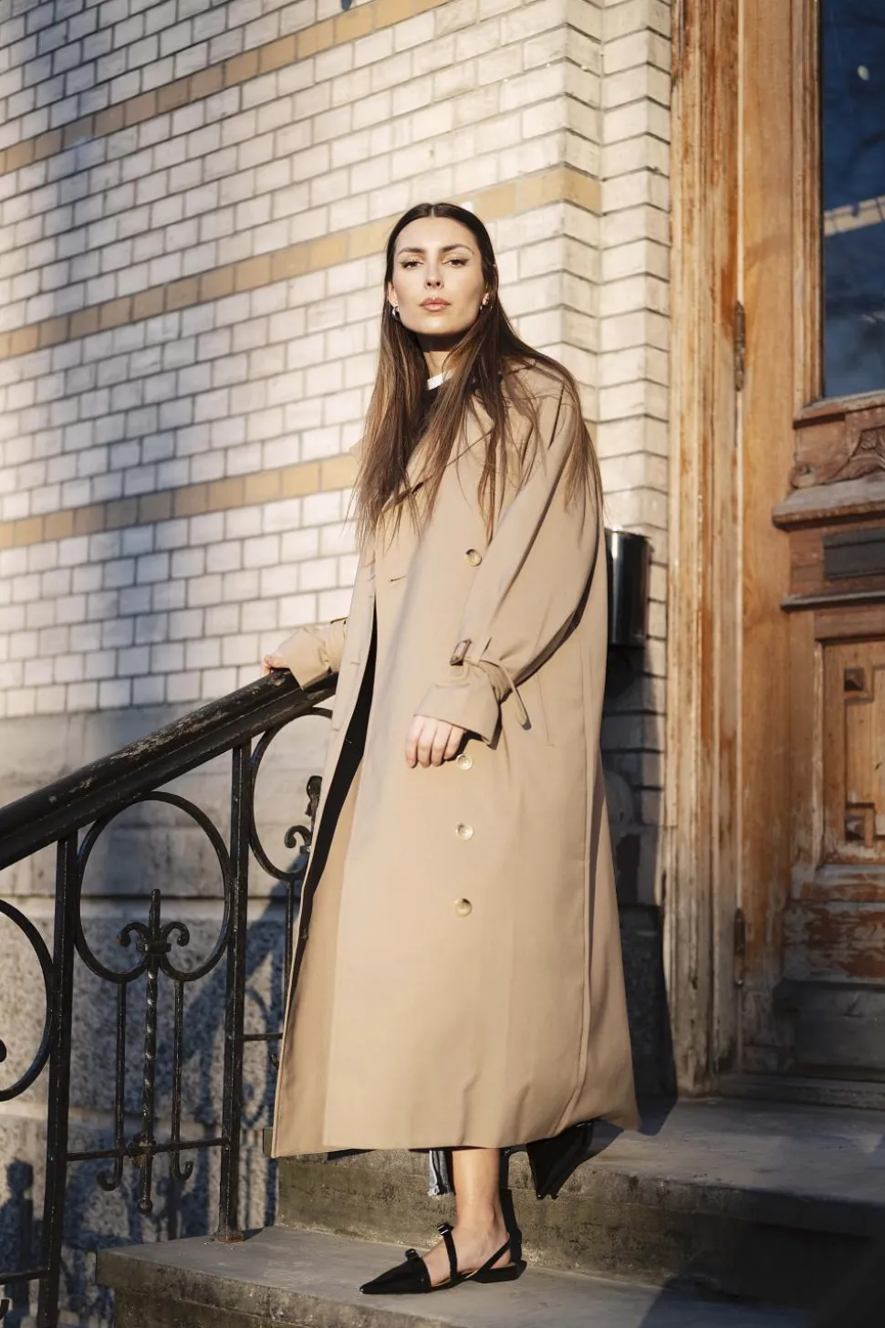 Signature Trench Khaki