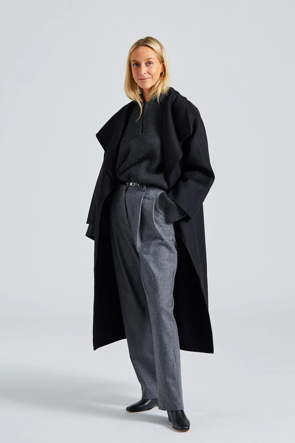 Signature Wool Cashmere Coat Black