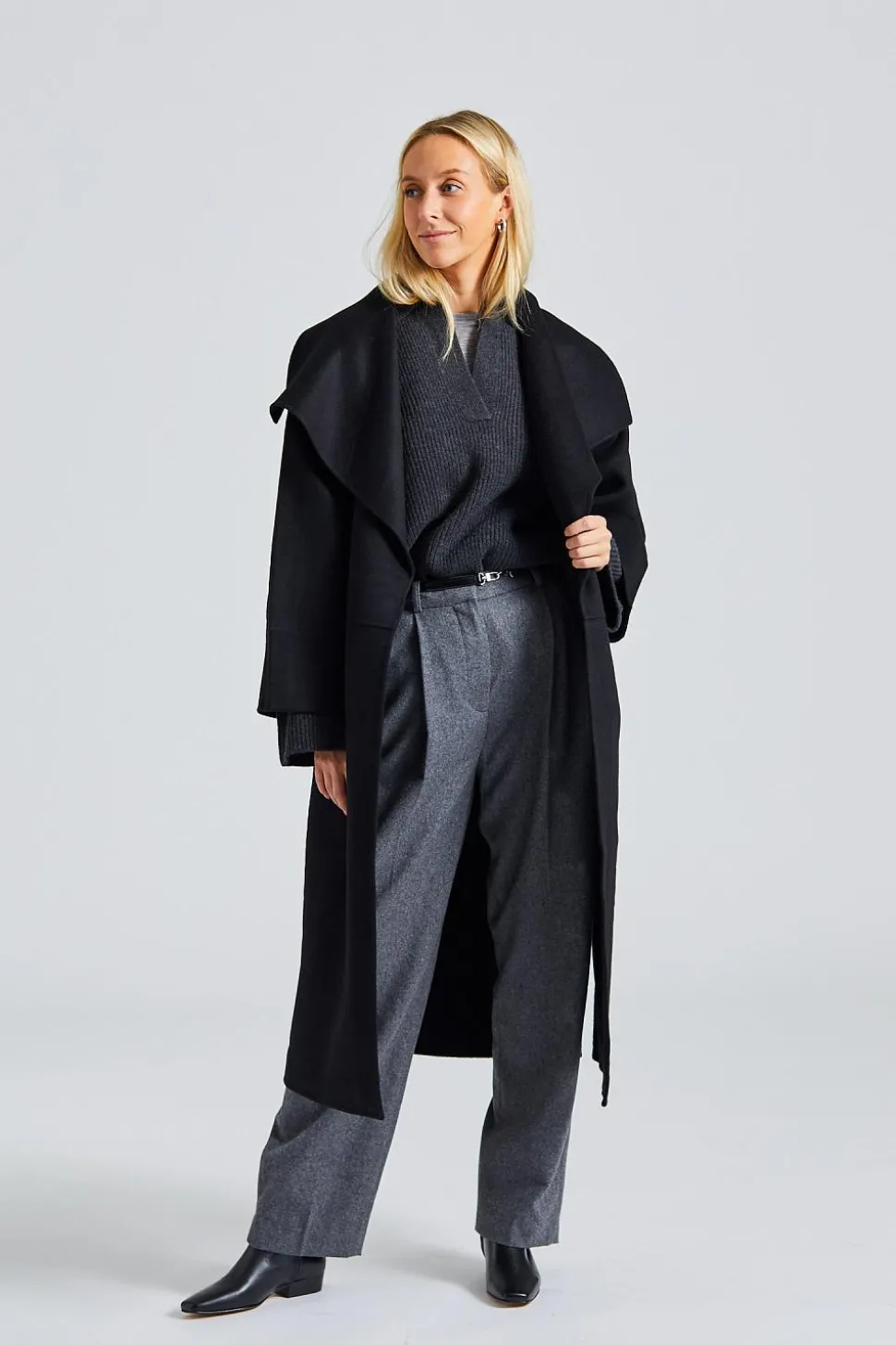 Signature Wool Cashmere Coat Black