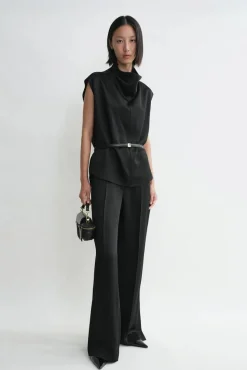 Sleeveless Funnel-neck top Black