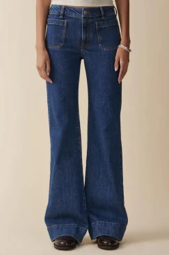 St Monica Low Vintage 95