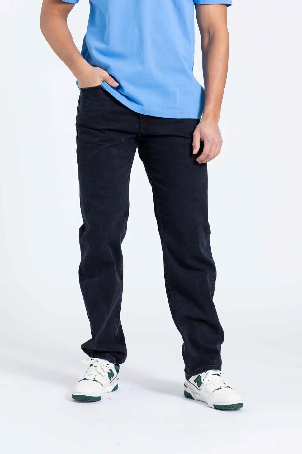 Standard Washed Black